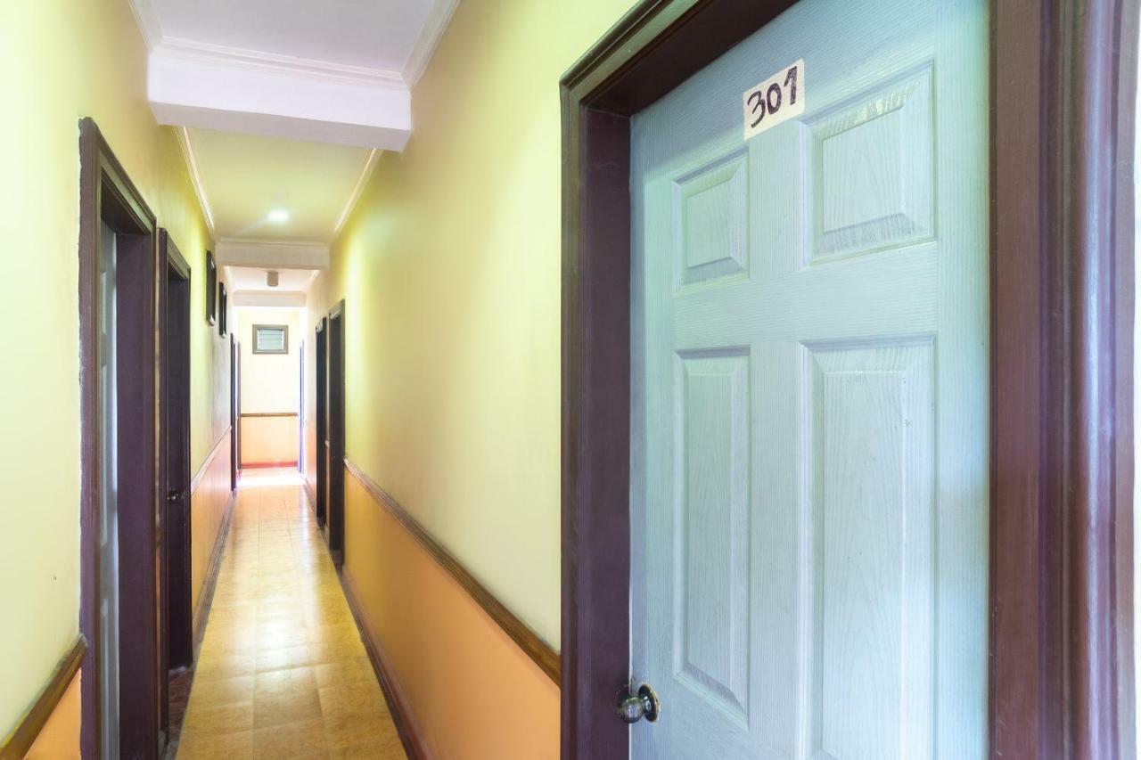 Oyo 174 Westview Pension Cebu Buitenkant foto